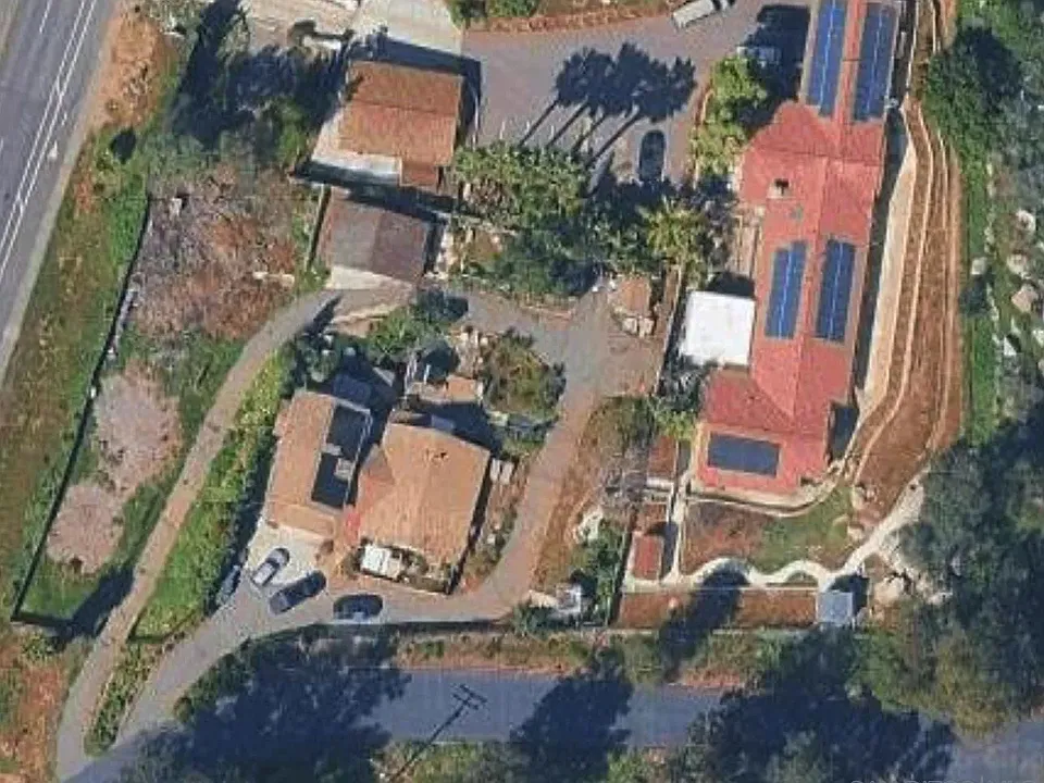 16031 Pomerado Rd