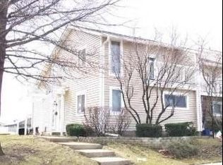 641 Harbor Ter, Bartlett, IL 60103