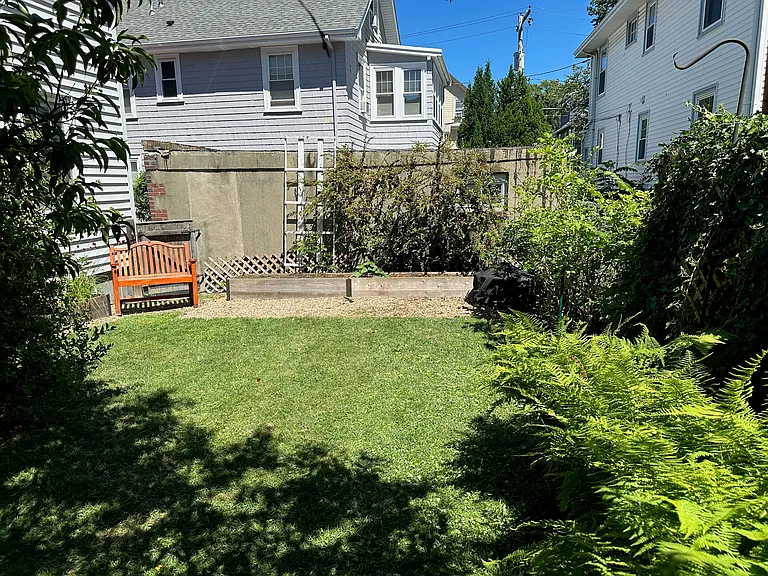 78 Fairview Ave — Photo 18
