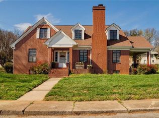 316 D St, North Wilkesboro, NC 28659