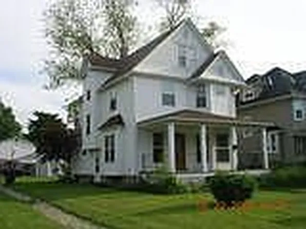 161 Eastern Heights Blvd, Elyria, OH 44035