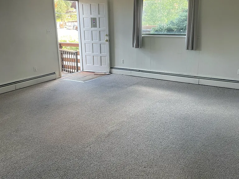 240 S Jefferson St #2 — Photo 4