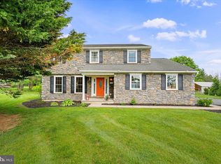 2210 Kings Row Rd, Oxford, PA 19363