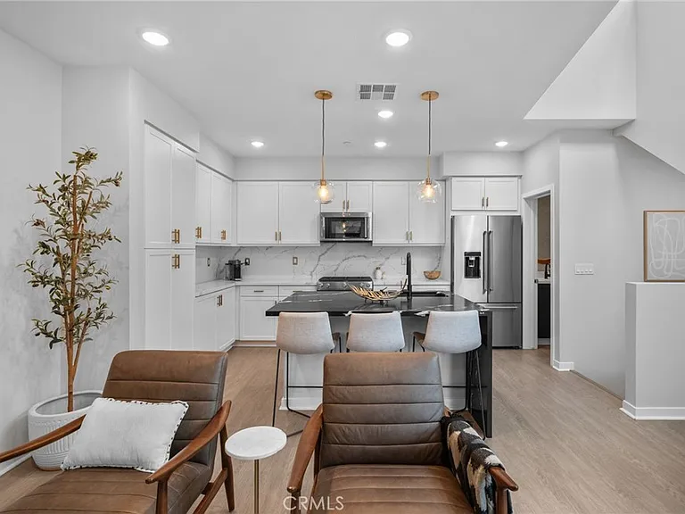 11044 Luminate Dr — Photo 7