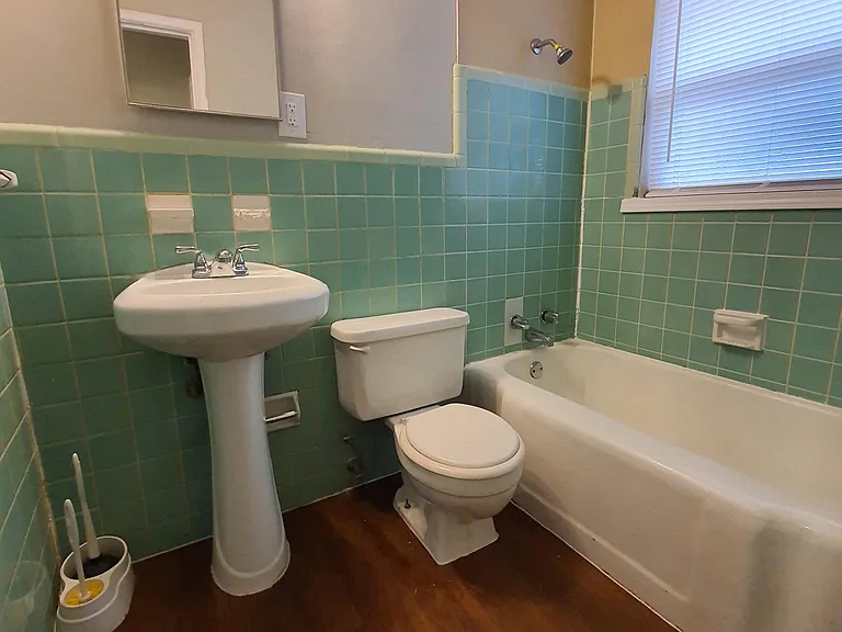 209 E Key Blvd — Photo 6