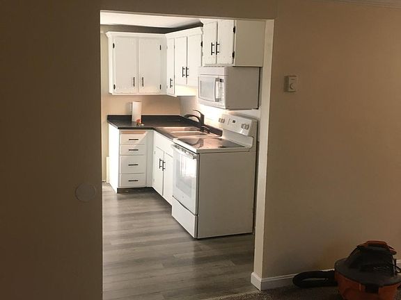 Kitchen (from Living Room)