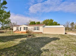 6215 E Wagon Wheel Cir, El Reno, OK 73036