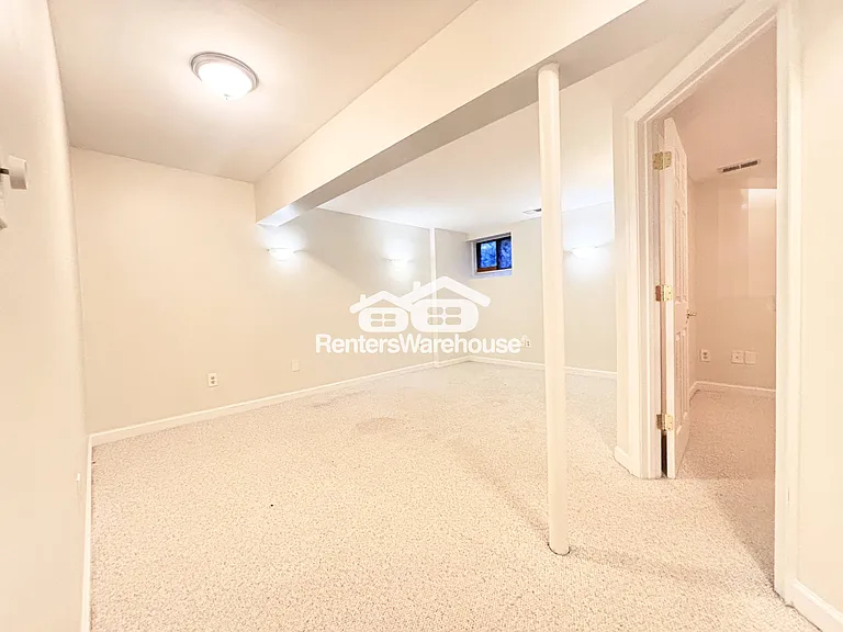 20469 Waters Point Ln — Photo 20