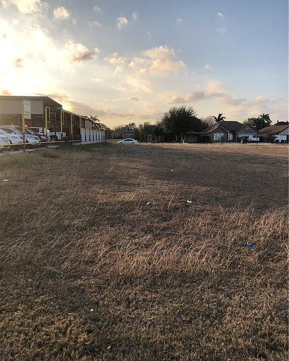 1st image of 3304 N Jinebra Dr