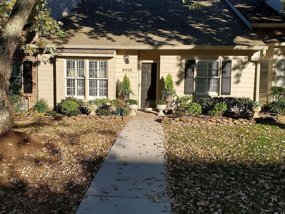 1st image of 8719 Aragon Ln