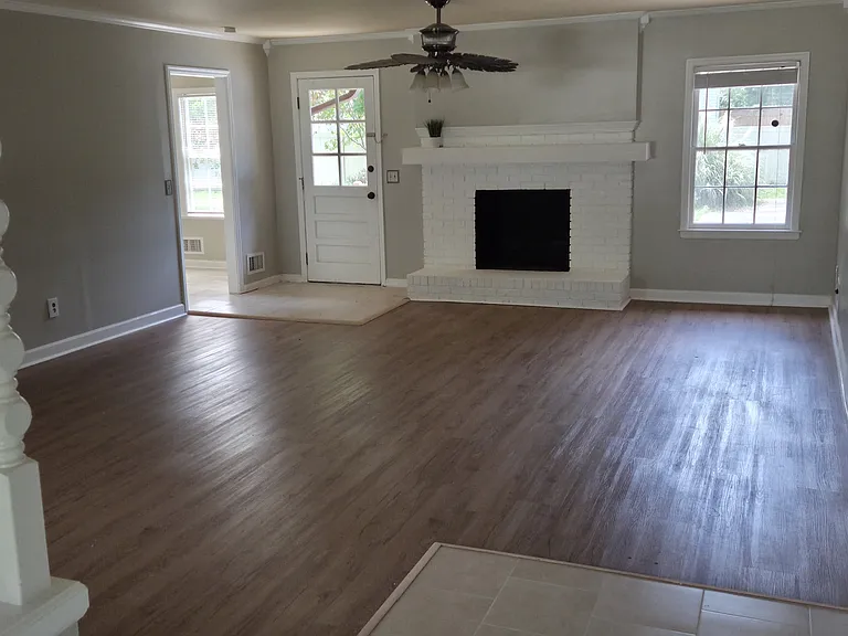 124 Cedar Vale Dr — Photo 4