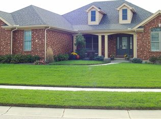 5 Crest Oak Ct, Springboro, OH 45066