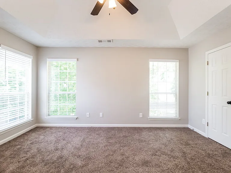 724 Mesa Rd — Photo 9