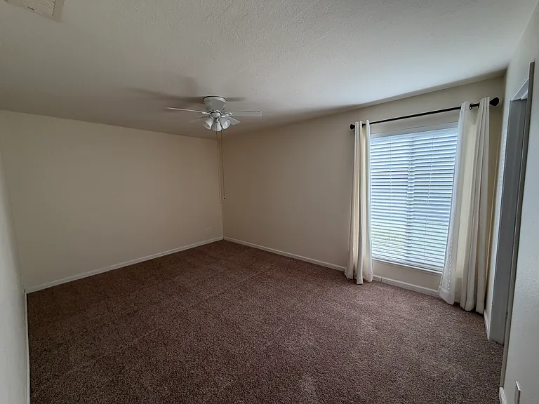 9813 Corte Dorado Ct — Photo 6