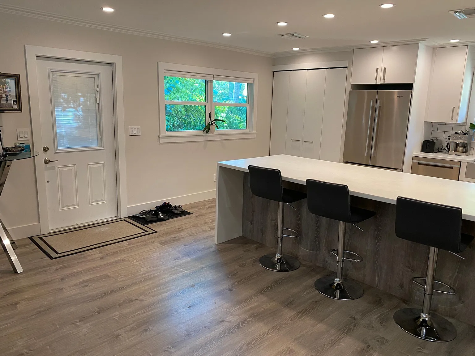 2 bed, 1600 sqft, $2,975 — Photo 1