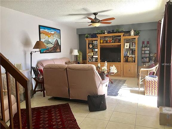 2nd image of 5291 Middle Ct #121