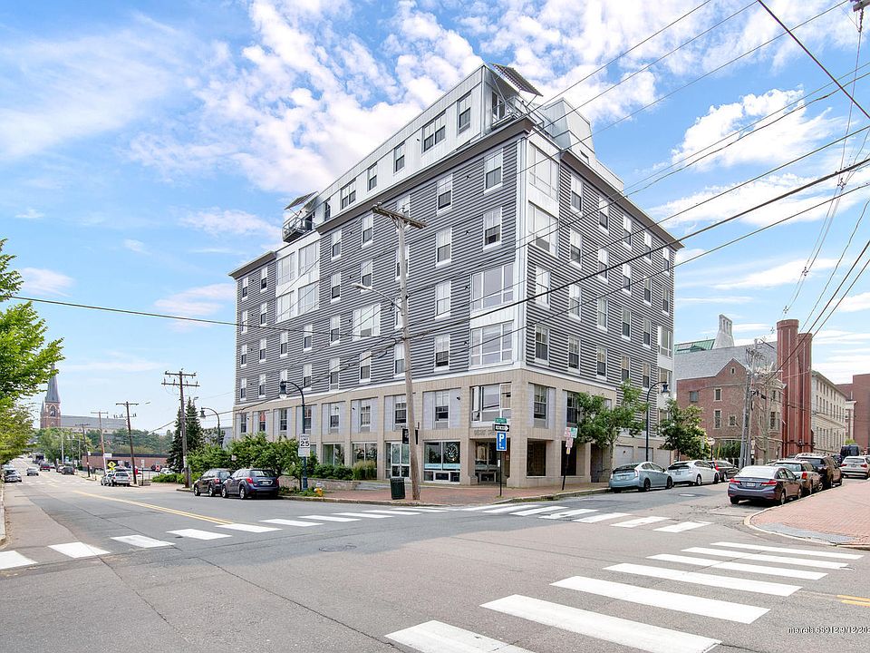 2nd image of 21 Chestnut St Unit 503