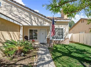 19390 Okeechobee Ln, Lake Elsinore, CA 92530