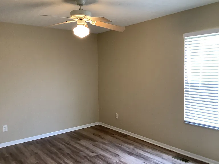 492 Candleglow Rd — Photo 11