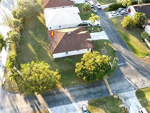 4th image of 11285 La Coruna LN
