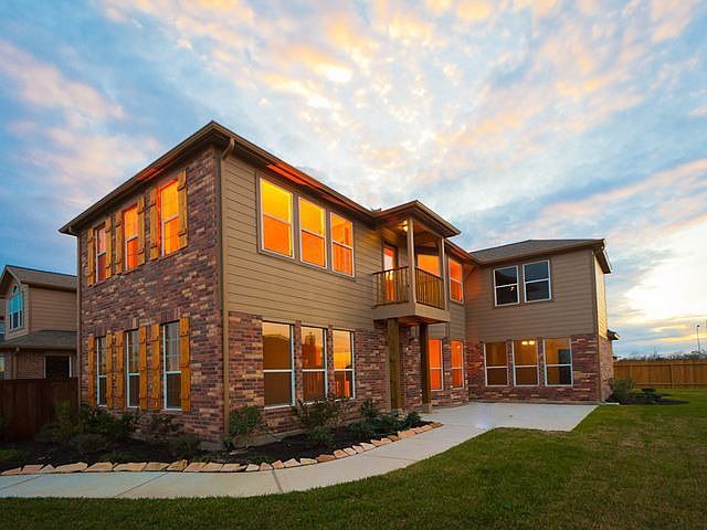 1st image of 8139 Gran Villa Dr
