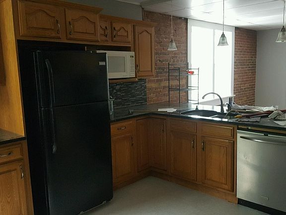 2nd image of 49 Bath St APT 4