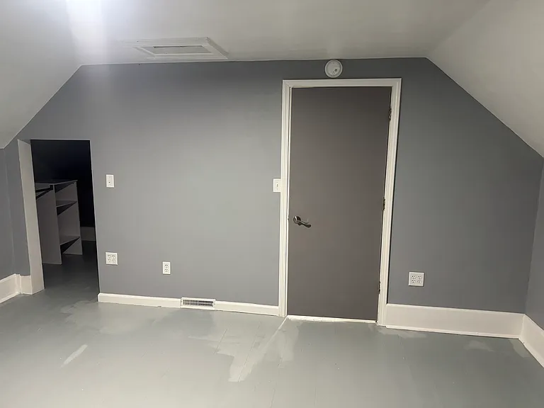 2nd floor bed