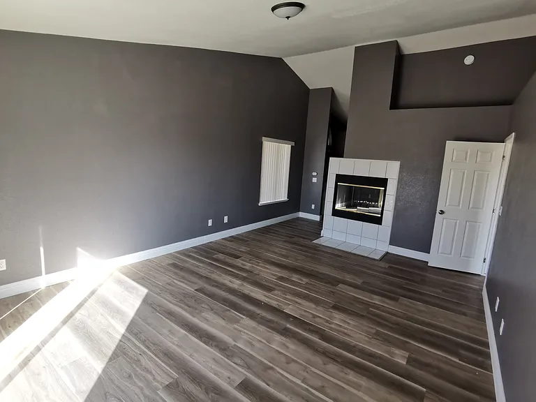 881 W Mount Diablo Ave — Photo 12