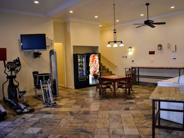 2800 Montrose Ave #73