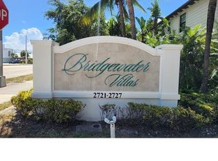 2721 NE 14th St, Pompano Beach, FL 33062