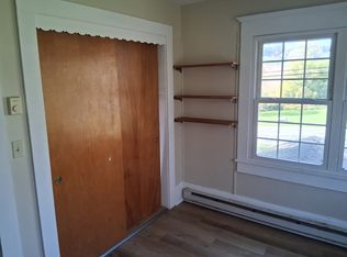 1833 Red Barn Village Rd, Clarks Summit, PA 18411