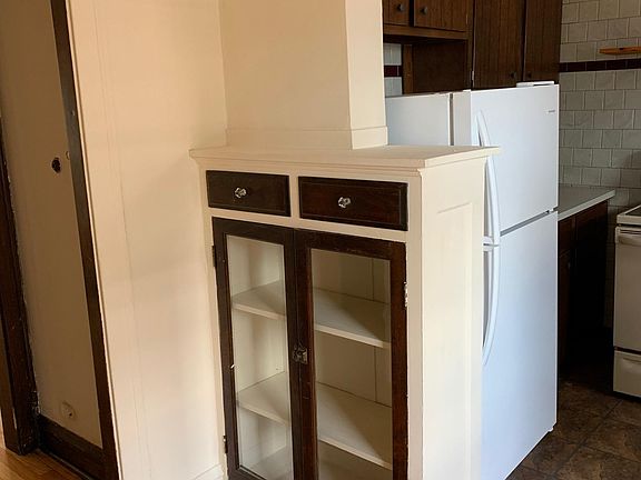 2nd image of 4309 N Keeler Ave #2W