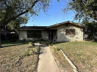 809 E 8th St, Weslaco, TX 78596