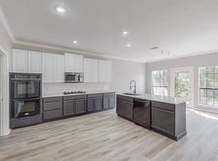 2818 Marquis Cir W, Arlington, TX 76016