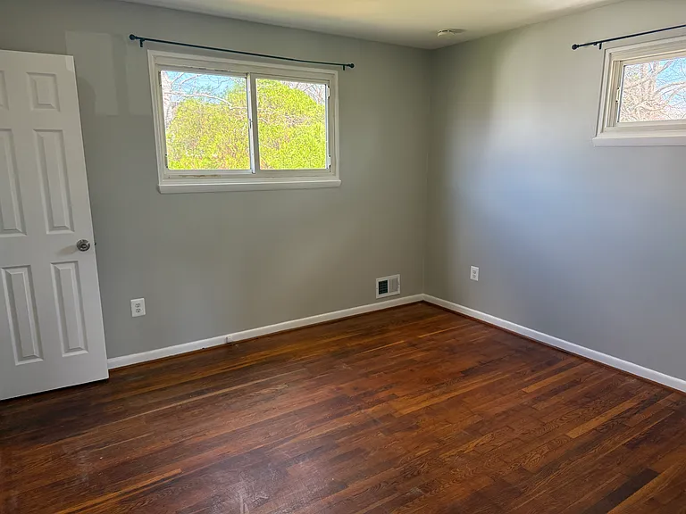 417 Eisner St — Photo 10
