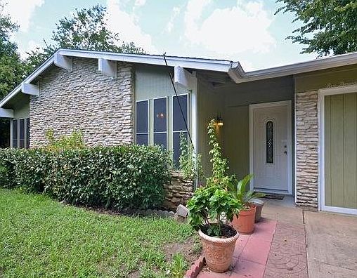 3rd image of 5000 Creekline Dr