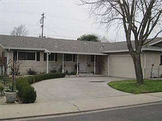 2nd image of 1706 Silkwood Dr