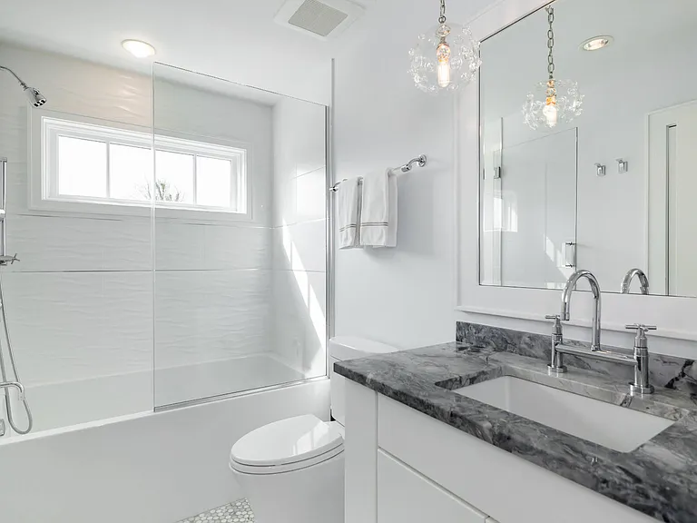 118 Burnett St — Photo 19