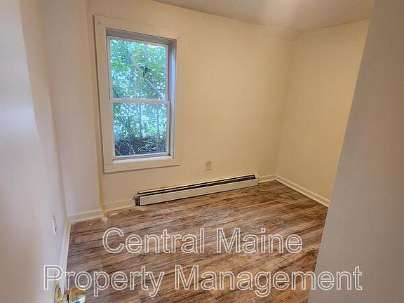 4th image of 206 Park St #6