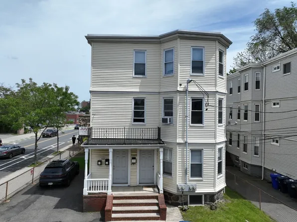 155-157 Murdock St, Brighton, MA 02135