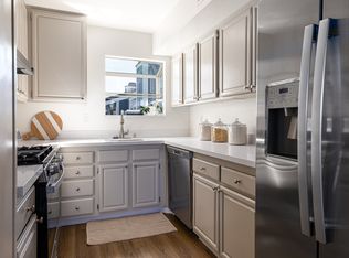 902 Bacchus APT 2, Hercules, CA 94547