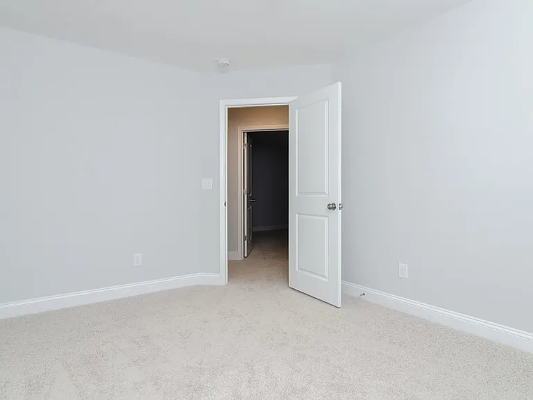 1575 Grey Cliff Run — Photo 21