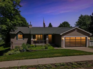 1213 Nordic Dr, Boyne City, MI 49712
