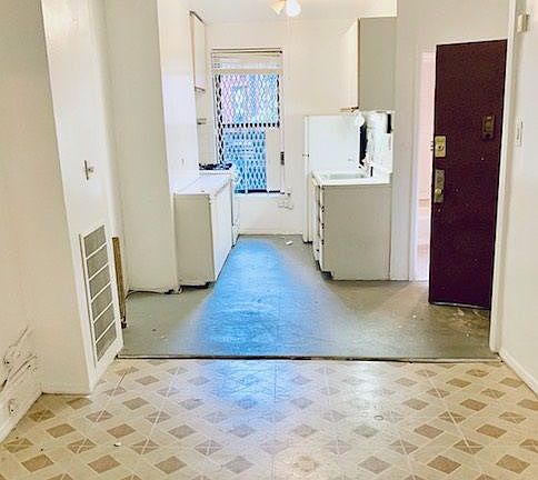 3rd image of 464 W 51st St APT 2E