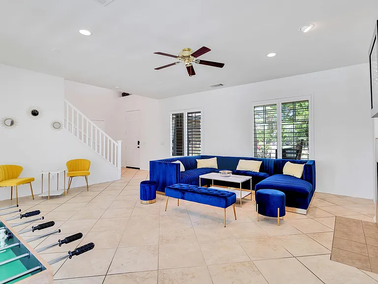 43073 Traccia Way — Photo 7