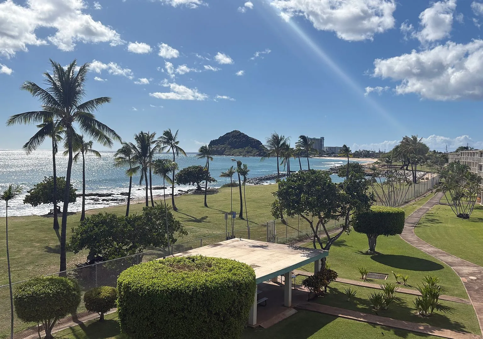 Makaha Surfside Studio — Photo 4