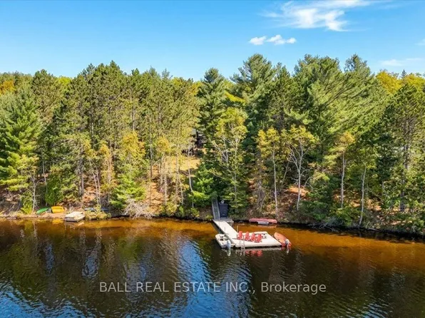1361 McRae Hay Lake Rd, South Algonquin, ON K0J 2M0