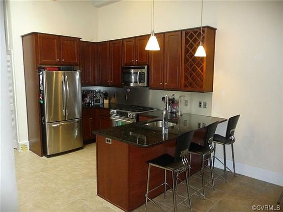 5th image of 1657 W Broad St #U9