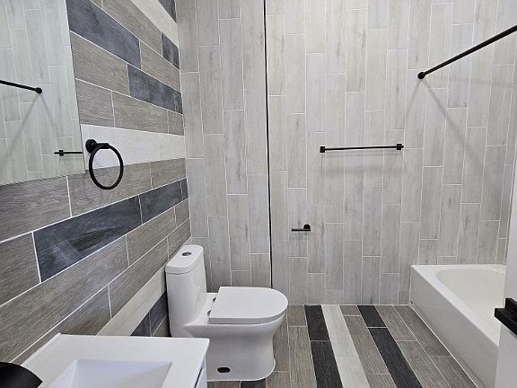 4th image of 540 Central Ave #502