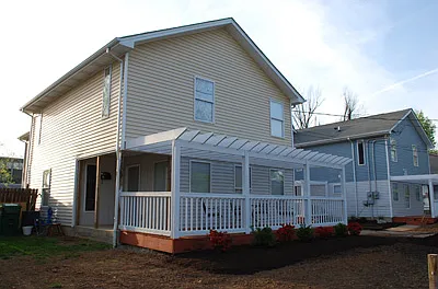 1209 Crescent Avenue - A — Photo 2
